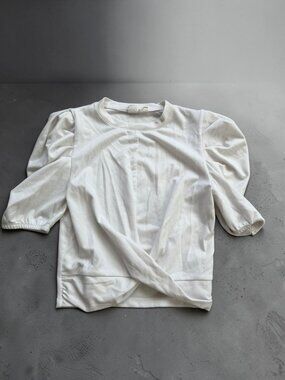 MELROSE AND MARKET White Knot Top Size Small